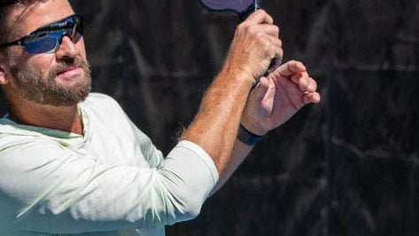Carbon Fiber vs. Fiberglass Pickleball Paddle