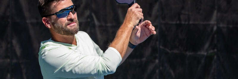 Carbon Fiber vs. Fiberglass Pickleball Paddle