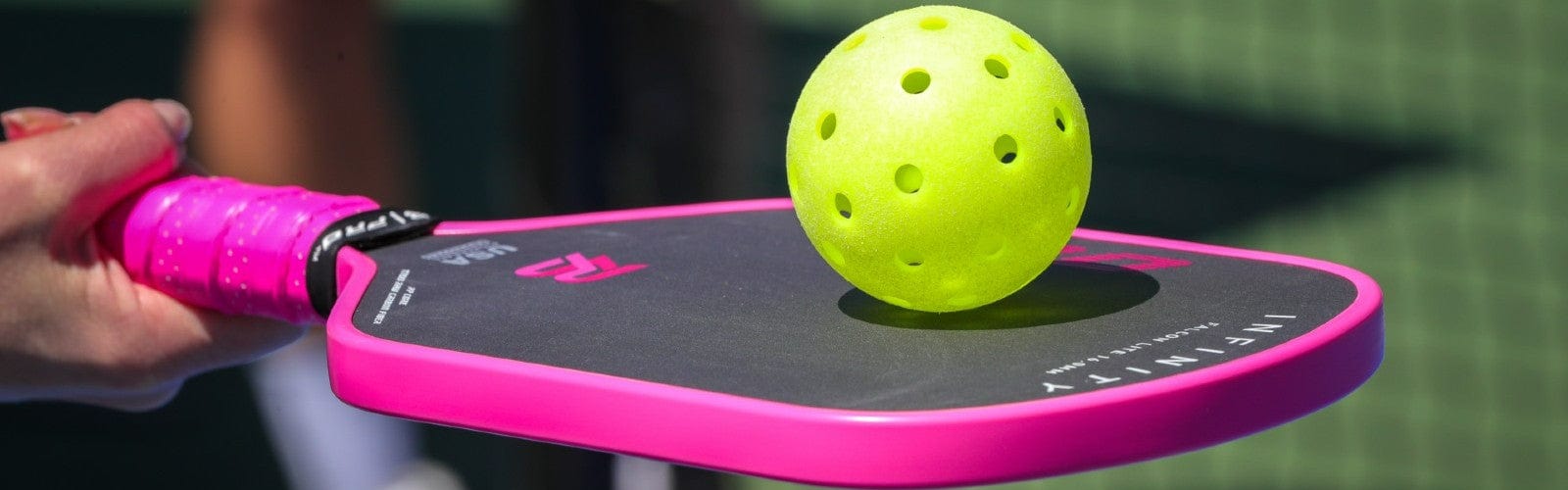 PBPRO Falcon Lite pickleball paddle featuring lightweight design and balanced control.
